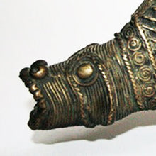 Load image into Gallery viewer, Old Dhokra bronze fish