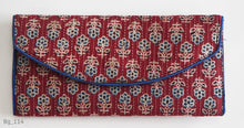 Load image into Gallery viewer, Block printed clutch bags