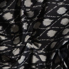 Load image into Gallery viewer, Hand woven black/white Ikat cotton fabric