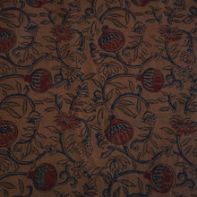 Load image into Gallery viewer, Kalamkari print on hand woven washed cotton