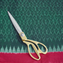 Load image into Gallery viewer, Hand woven Pochampally green/red Ikat cotton fabric