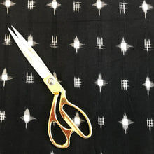 Load image into Gallery viewer, Handloom double ikat cotton