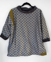 Load image into Gallery viewer, Reversible Grey on Grey tunic