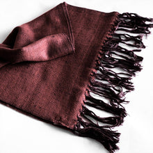 Load image into Gallery viewer, Hand spun pashmina scarf