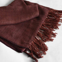 Load image into Gallery viewer, Eri silk shawl