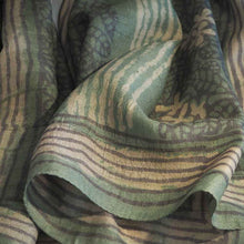 Load image into Gallery viewer, Hand woven fair trade tussar silk block printed scarf