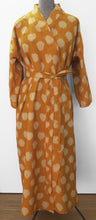 Load image into Gallery viewer, Sunny Side bath robe