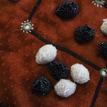 Load image into Gallery viewer, Hand made and fair trade game of Nav Kakri