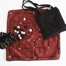 Load image into Gallery viewer, Hand made and fair trade game of Nav Kakri
