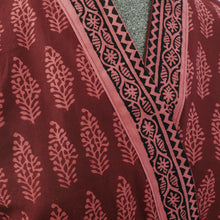 Load image into Gallery viewer, Bagh Flowers bath robe