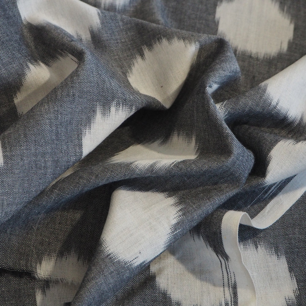 Hand woven Pochampally grey/white Ikat cotton fabric