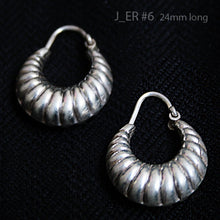 Load image into Gallery viewer, Handmade sterling silver earrings
