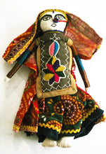 Load image into Gallery viewer, Handmade rag dolls from Hodka village
